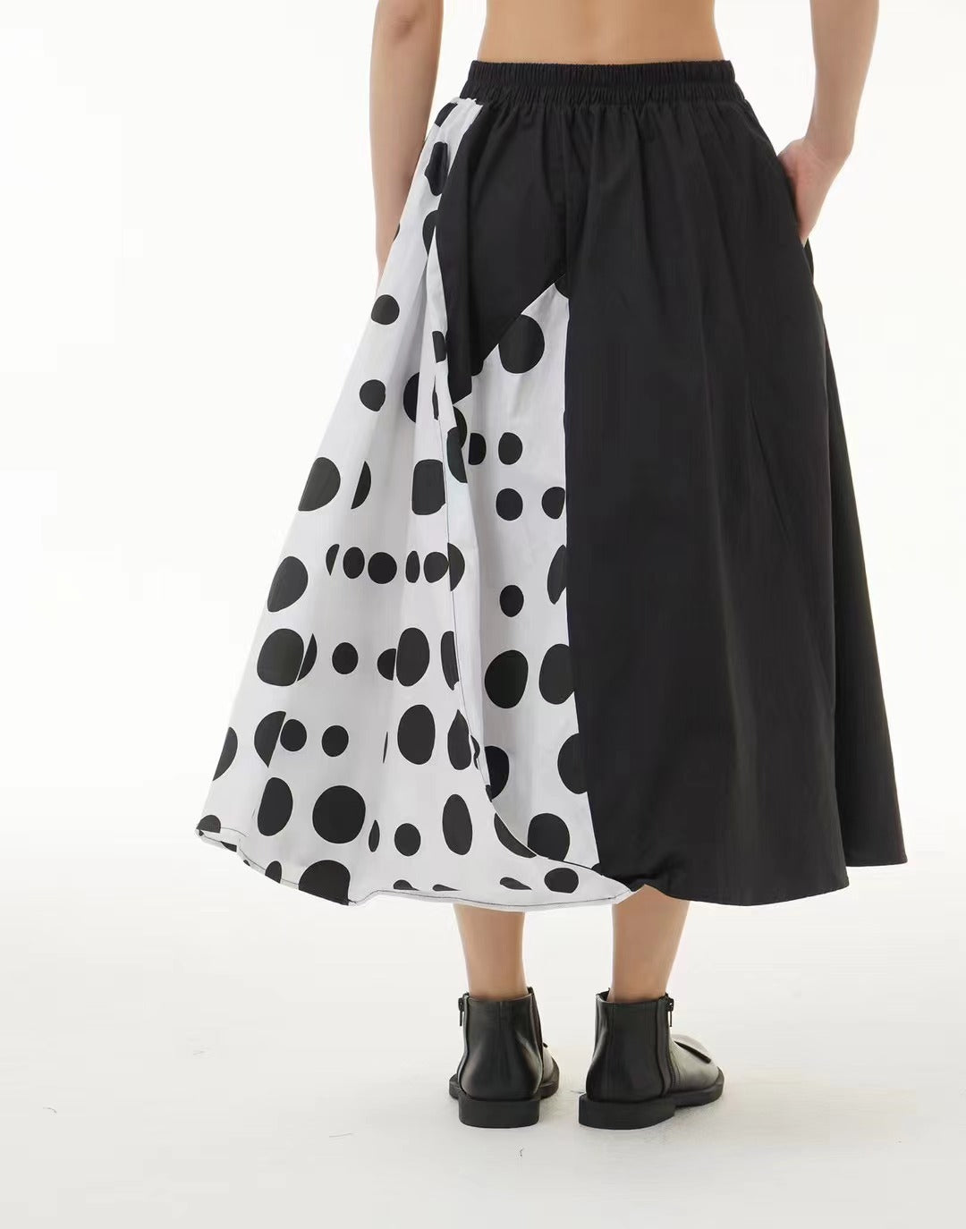 Half dots skirt