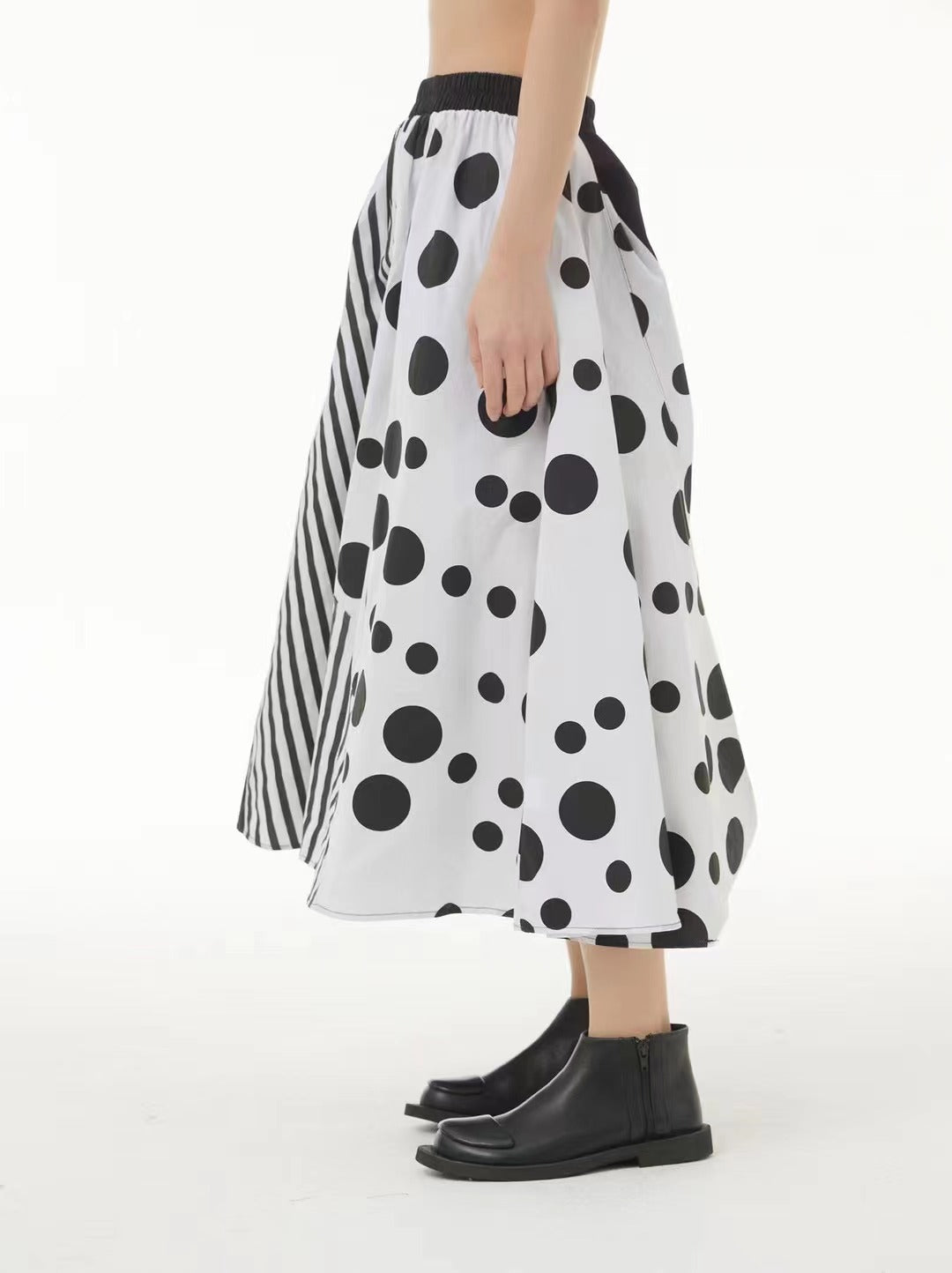 Half dots skirt