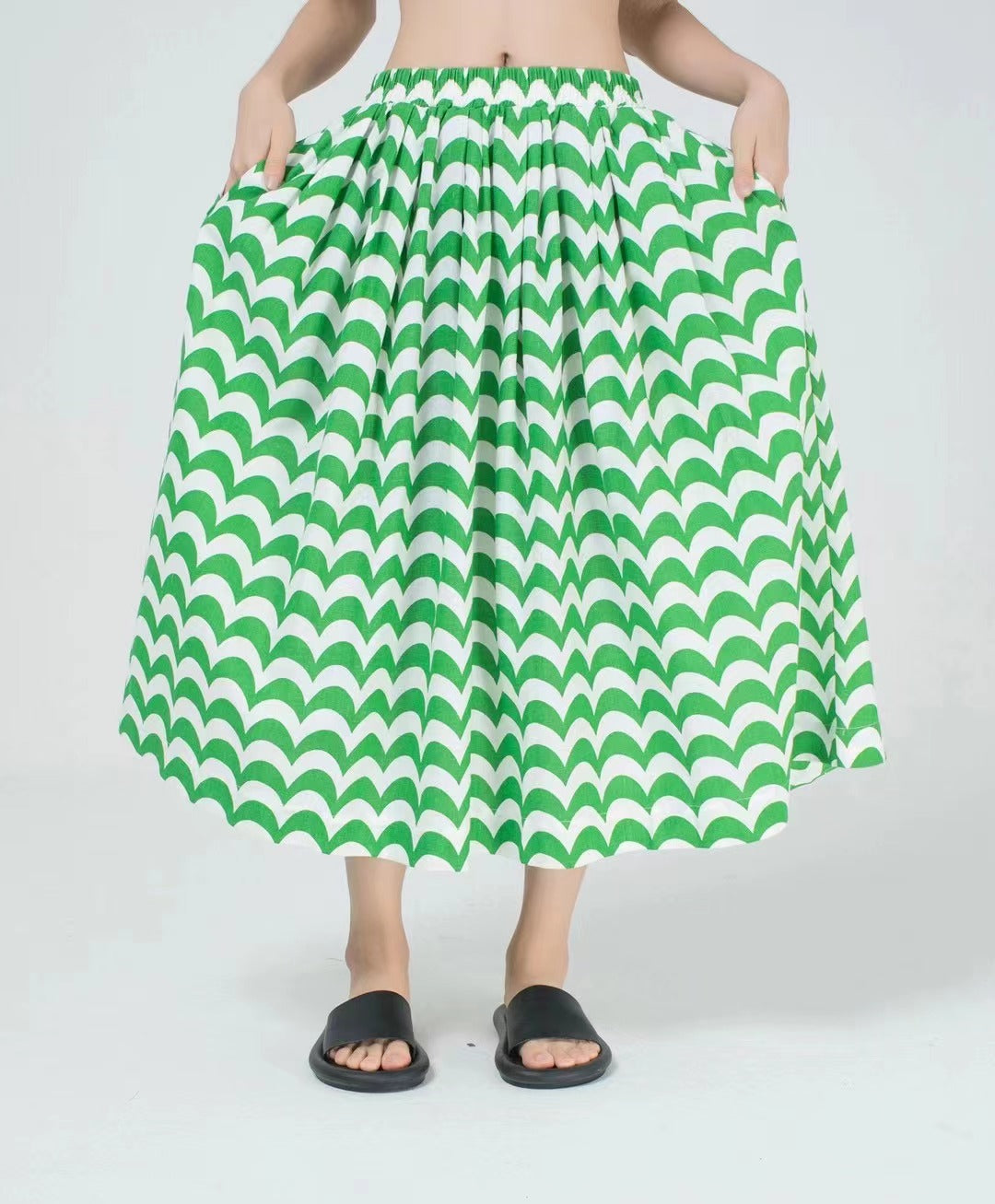 Waves skirt