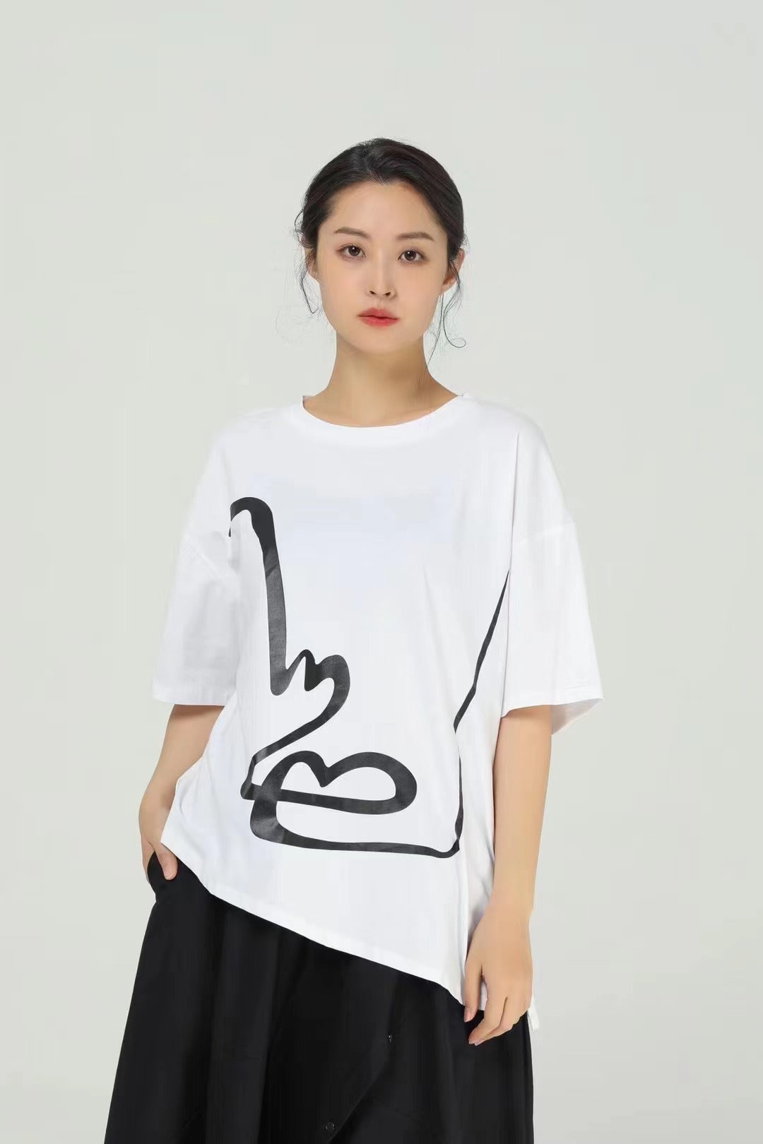 Line T-shirt