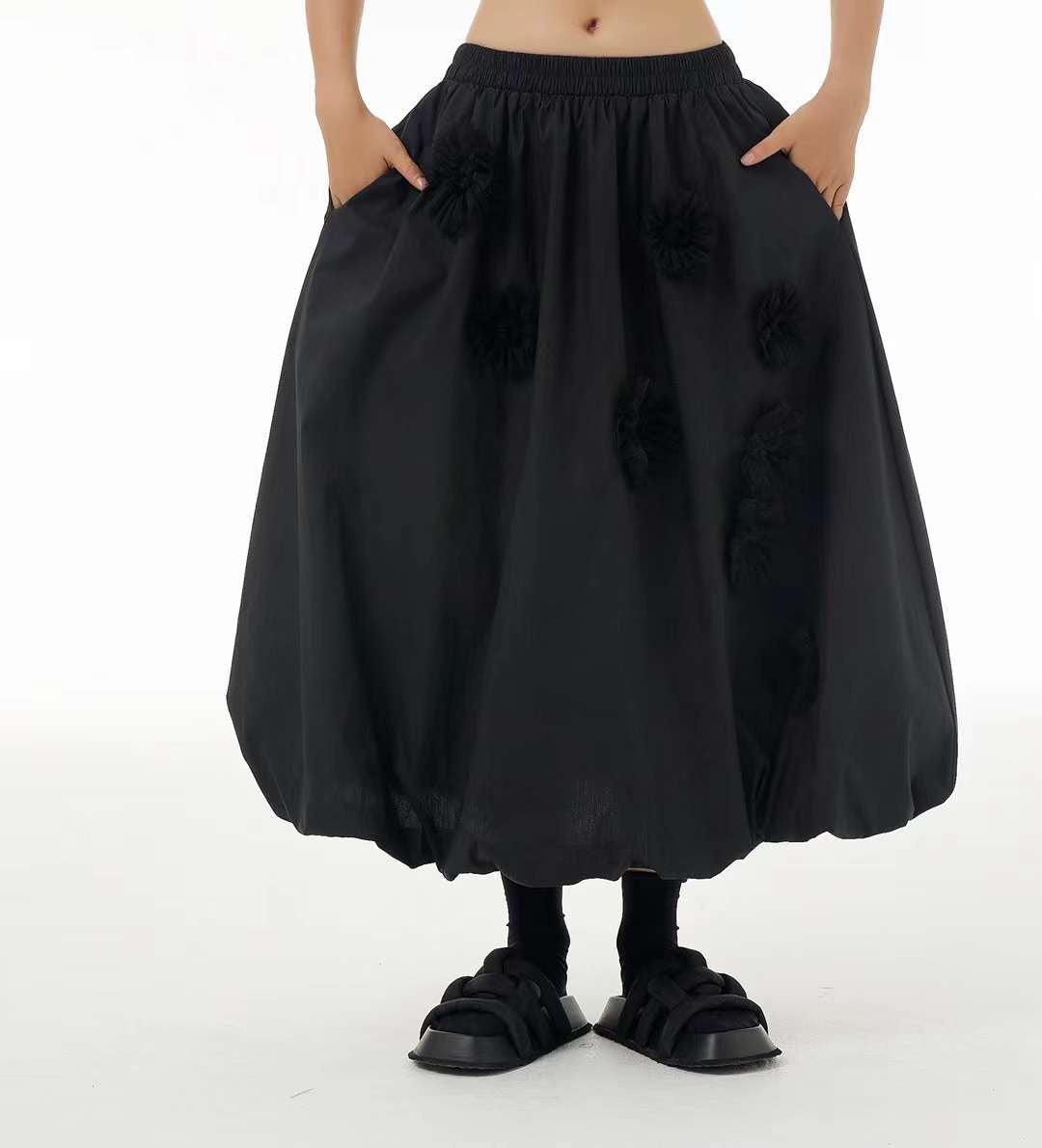 Manabu Skirt